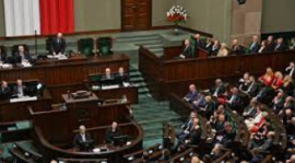 Gra Sejmasy postaw polityka pod Trybunał Stanu.